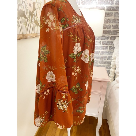 NWOT {Fever} Blouse - Picture 6 of 8